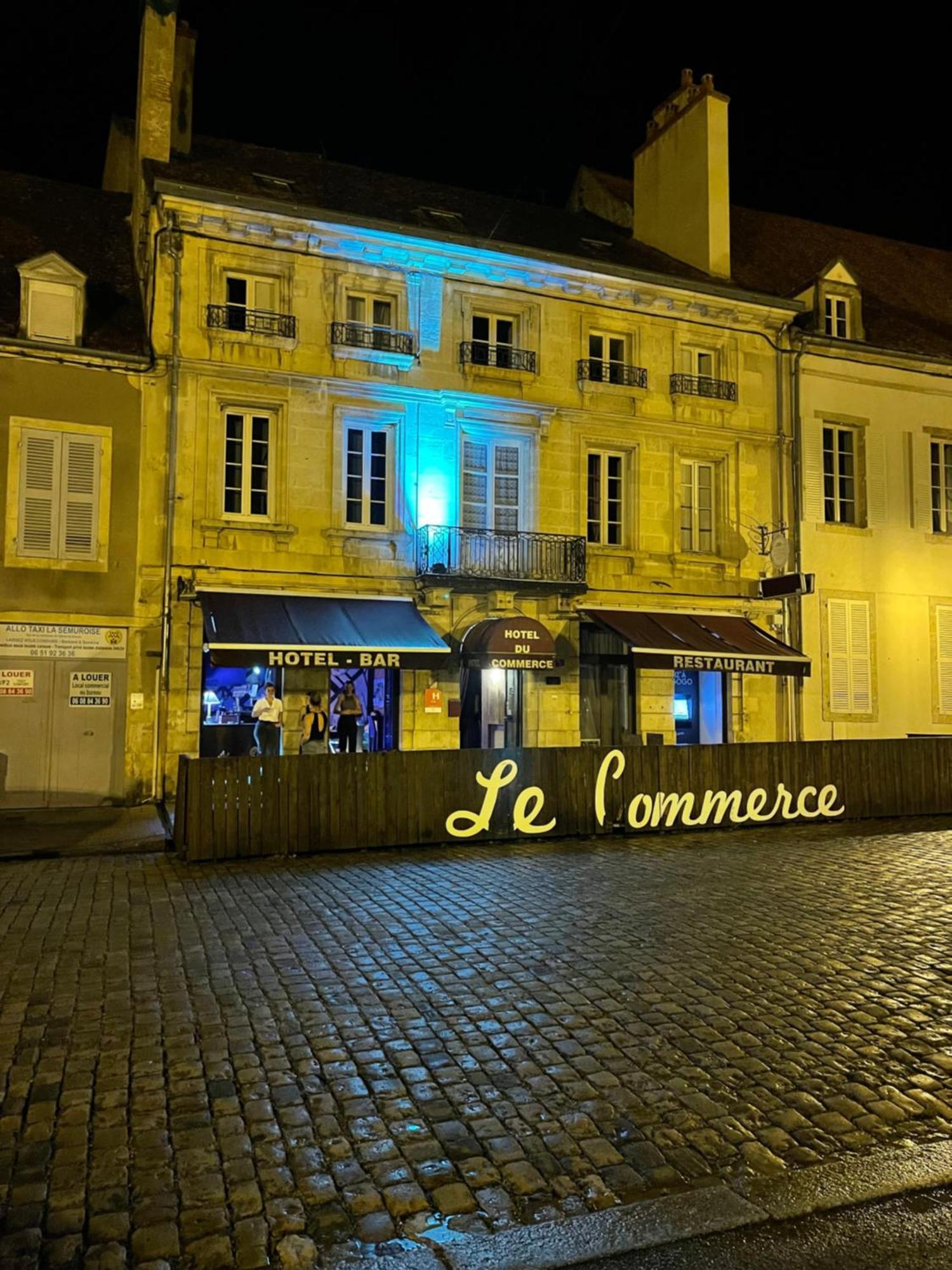 Hotel Du Commerce Semur-en-Auxois Buitenkant foto