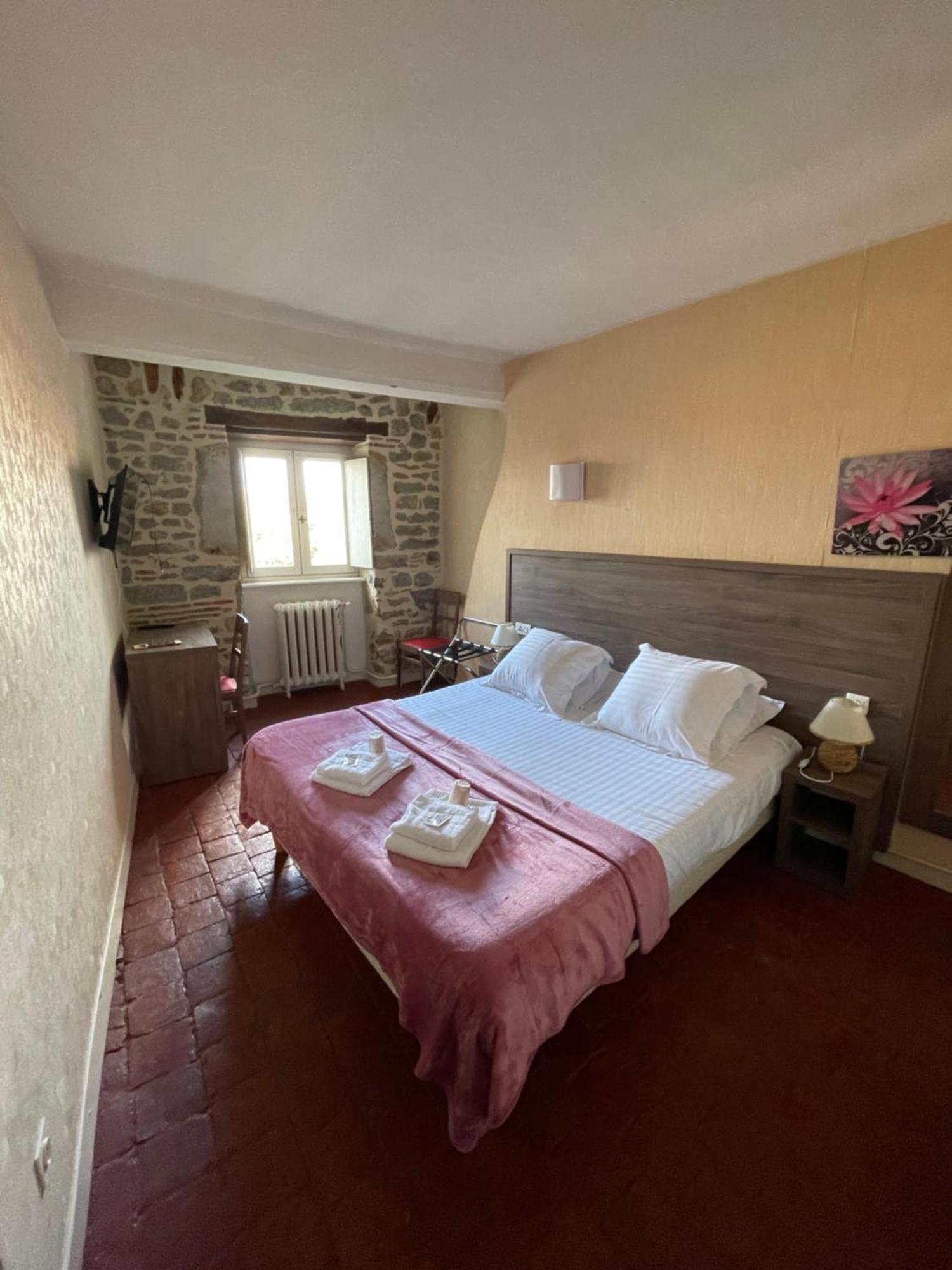 Hotel Du Commerce Semur-en-Auxois Buitenkant foto